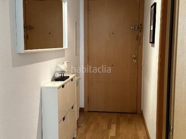 Piso en venta en Barcelona, Sant Antoni. Piso centrico en el corazón de Barcelona. Pisos.