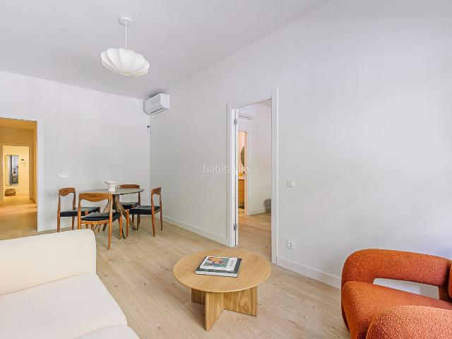 Piso en venta en Barcelona, Sant Antoni. Piso de diseño a estrenar en el cotizado barrio de Sant Antoni. Pisos.