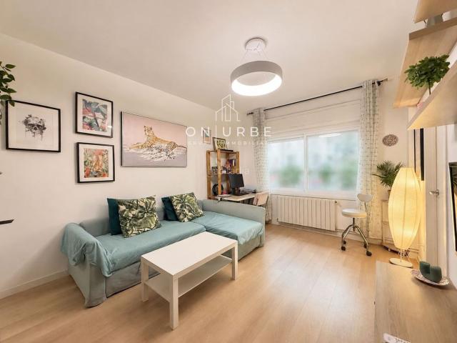 Piso en venta en Barcelona, Sant Antoni. PISO EN VENTA DE 97M EN VILADOMAT SANT ANTONI. Pisos.