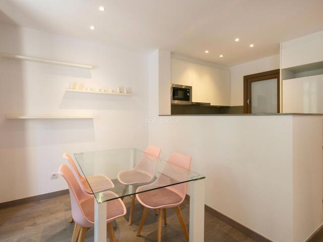 Piso en venta en Barcelona, Sant Antoni. Piso en venta en Sant Antoni. Pisos.