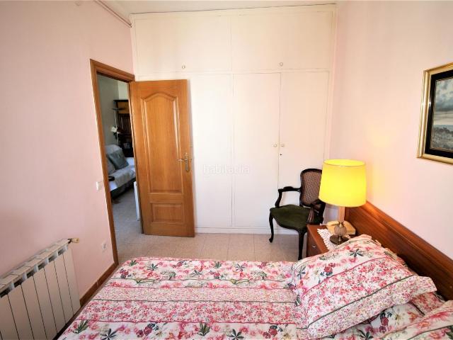 Piso en venta en Barcelona, Sant Antoni. Pisos.