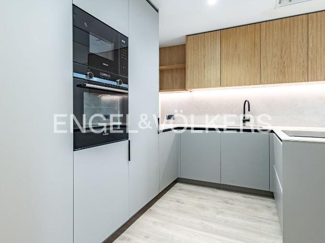 Piso en venta en Barcelona, Sant Gervasi Bonanova. Elegante vivienda de diseño reformada en la calle Castanyer. Pisos.