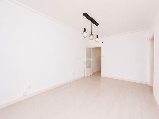 Piso en venta en Barcelona, Sant Gervasi Bonanova. Excepcional piso alto y tranquilo en la zona alta de Barcelona. Pisos.