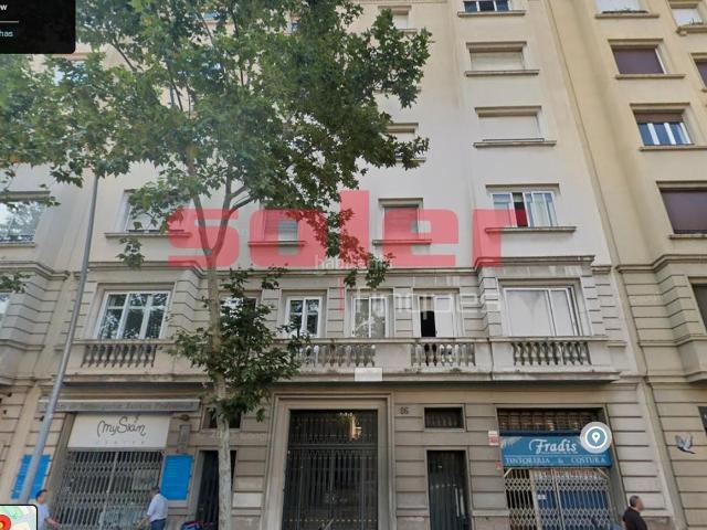 Piso en venta en Barcelona, Sant Gervasi Bonanova. Finca regia en Sant Gervasi 234 m² con carácter y elegancia en una de las zonas más deseadas de Barcelona. Pisos.
