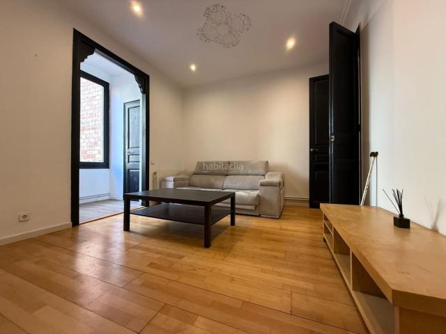 Piso en venta en Barcelona, Sant Gervasi Bonanova. Vivienda exterior con encanto en el corazón de Sant Gervasi. Pisos.
