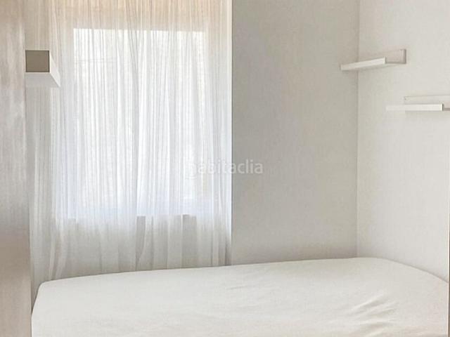 Piso en venta en Barcelona, Sant Gervasi Galvany. Vivienda orientada a Patio de Jardín con muchísimo sol. Pisos.