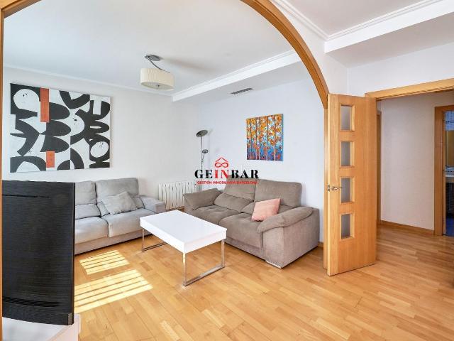 Piso en venta en Barcelona, Sant Gervasi Galvany. LUMINOSO PISO TOTALMENTE EXTERIOR. Pisos.