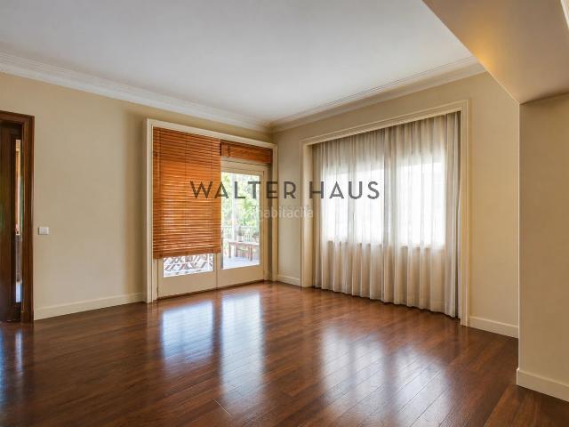 Piso en venta en Barcelona, Sant Gervasi Galvany. Piso de lujo en venta con terrazas, jardín y parking en Sant Gervasi Galvany, Barcelona. Pisos.