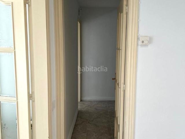 Piso en venta en Barcelona, Sant Ramon Maternitat. OPORTUNIDAD,PISO DE 90 M2 EN LAS CORTS BARCELONA. Pisos.