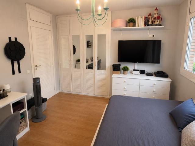 Piso en venta en Barcelona, Sant Ramon Maternitat. Pisos.