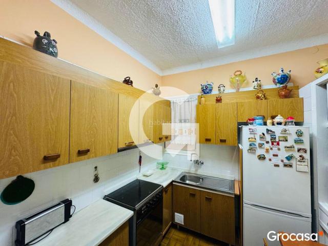 Piso en venta en Barcelona, Sant Ramon Maternitat. VIVIENDA EXCLUSIVA Y LUMINOSA DE 100 M EN LES CORTS CON UBICACIÓN PRIVILEGIADA JUNTO AL SPOTIFY CAMP NOU. Pisos.
