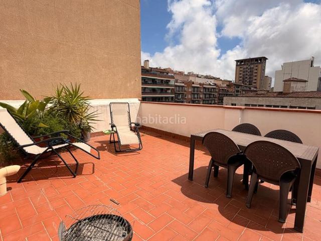 Piso en venta en Barcelona, Sants. ÁTICO CON GRAN TERRAZA Y VISTAS DESPEJADAS JUNTO A SANTS ESTACIÓ. Pisos.