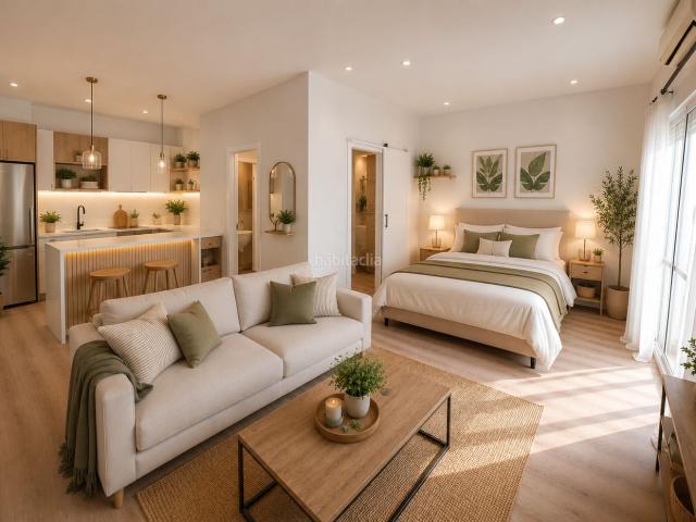Piso en venta en Barcelona, Sants. Ático con terraza y vistas privilegiadas a la Sagrada Familia y al Tibidabo. Pisos.