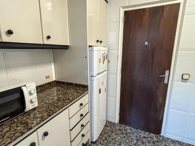 Piso en venta en Barcelona, Sants Badal. PISO EN AVD.MADRID TODO EXTERIOR CON LUZ NATURAL. Pisos.