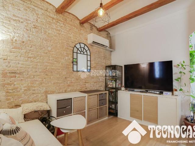 Piso en venta en Barcelona, Sants Badal. Piso en venta en Barcelona. Pisos.