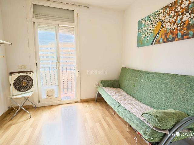 Piso en venta en Barcelona, Sants. Piso Carrer de Finlàndia, Barcelona. Pisos.