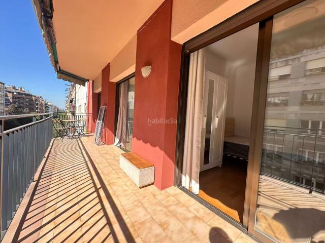 Piso en venta en Barcelona, Sagrada Família. Amplia vivienda familiar de 4 dormitorios junto a la Sagrada Familia. Pisos.