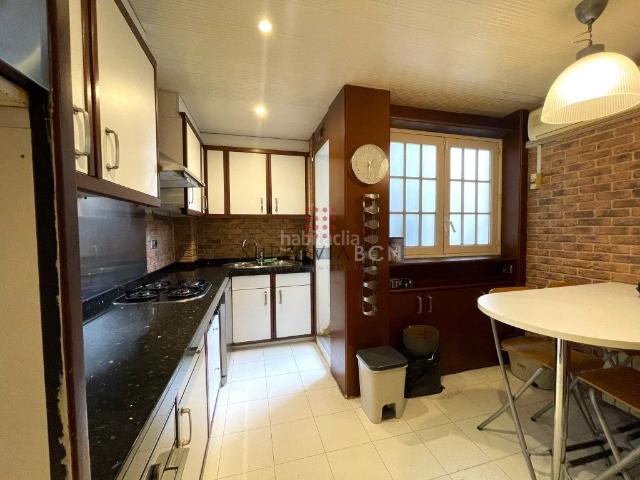 Piso en venta en Barcelona, Sagrada Família. Magnífico piso en la calle Aragó, Barcelona. Pisos.