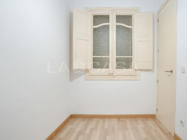Piso en venta en Barcelona, Sagrada Família. Calle SARDENYA, BARCELONARAFAELPisos.