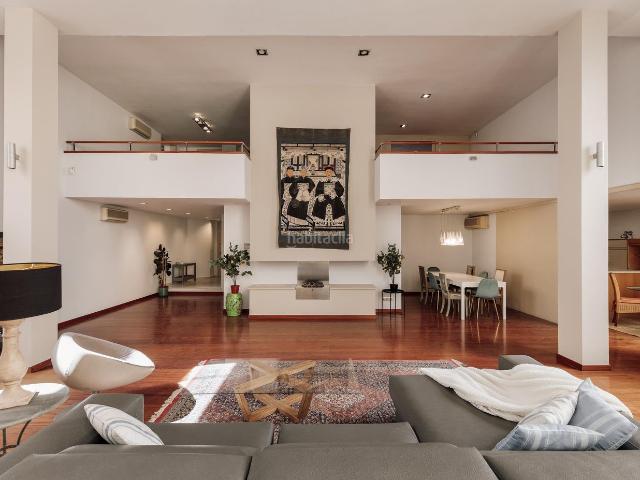Piso en venta en Barcelona, Sagrada Família. Sagrada Familia. Pisos.