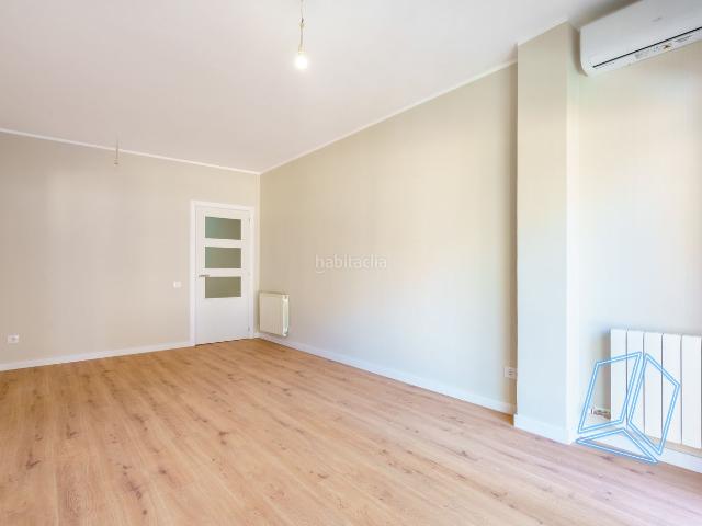 Piso en venta en Barcelona, Sagrada Família. PARA ESTRENAR!. Pisos.