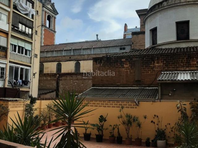 Piso en venta en Barcelona, Sagrada Família. Piso de 4 habitaciones con parking Zona Sagrada Família. Pisos.