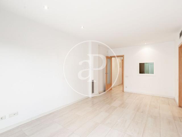 Piso en venta en Barcelona, Sagrada Família. Piso en venta cerca del Hospital Sant Pau. Pisos.