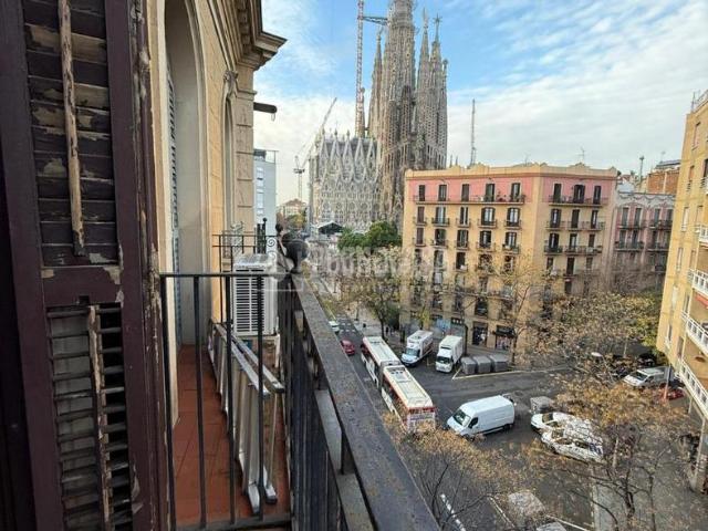 Piso en venta en Barcelona, Sagrada Família. Piso en venta en Barcelona. Pisos.