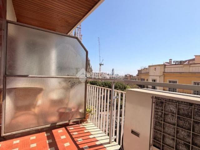 Piso en venta en Barcelona, Sagrada Família. Piso en venta en Barcelona. Pisos.