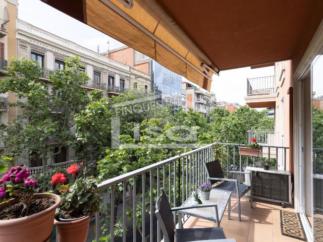 Piso en venta en Barcelona, Sagrada Família. Pisos.