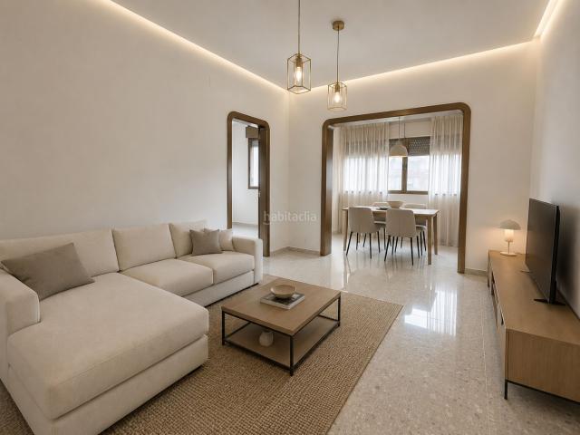 Piso en venta en Barcelona, Sagrada Família. Pisos.