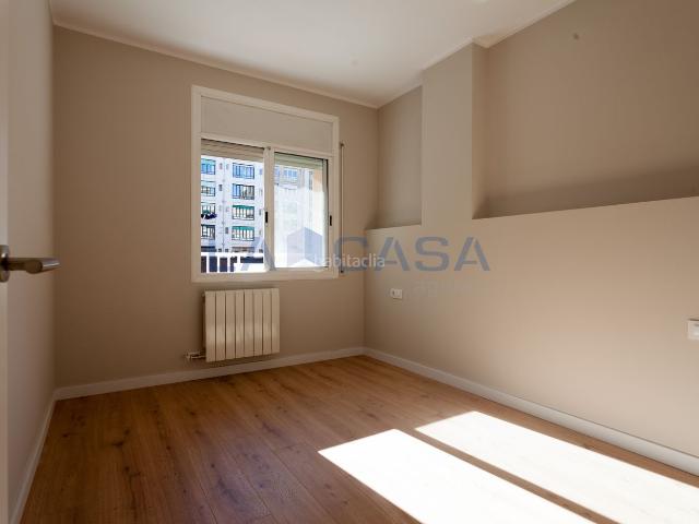 Piso en venta en Barcelona, Sagrada Família. Pisos.