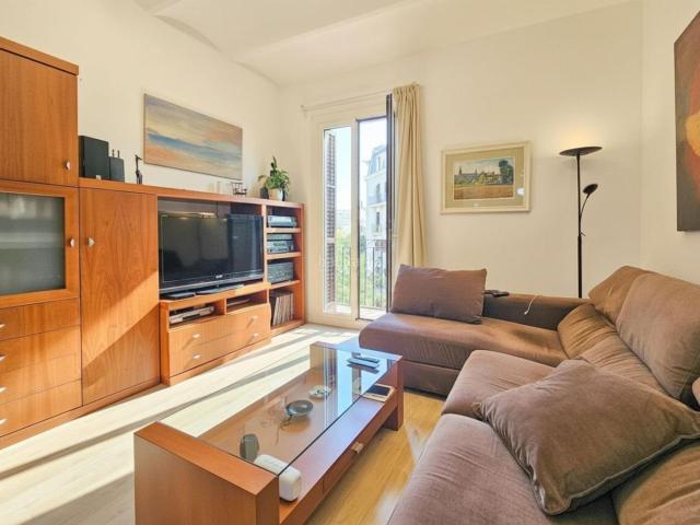 Piso en venta en Barcelona, Sagrada Família. Pisos.