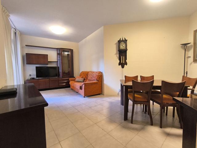 Piso en venta en Barcelona, Sagrada Família. Vive junto al nuevo Parc de les Glòries: 80 m², terraza y patio. Pisos.