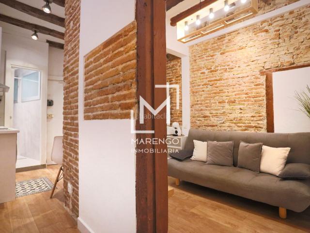 Piso en venta en Barcelona, St. Pere Sta. Caterina El Born. APARTAMENTO REFORMADO Y AMUEBLADO CON ASCENSOR. Pisos.