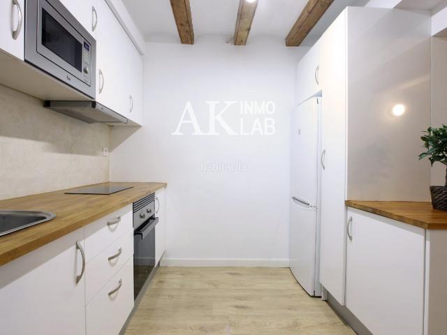 Piso en venta en Barcelona, St. Pere Sta. Caterina El Born. Bonito y céntro apartamento en venta en el barrio Sant Pere i Santa Caterina. Pisos.