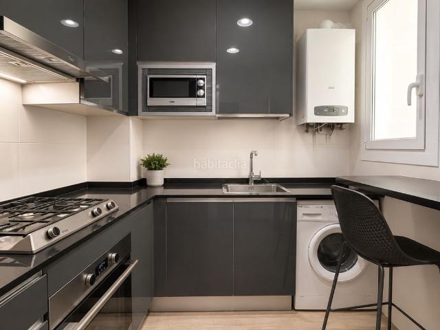 Piso en venta en Barcelona, St. Pere Sta. Caterina El Born. Piso Carrer del Portal Nou, Barcelona. Pisos.