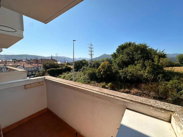 Piso en Venta en Bárcena de Cicero