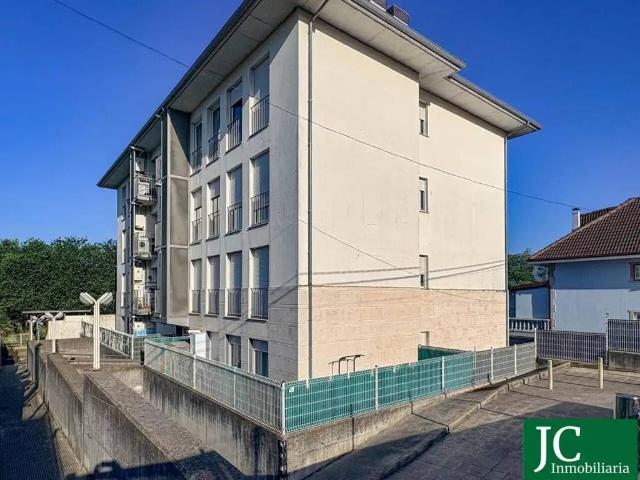 Piso en Venta en Bárcena de Cicero