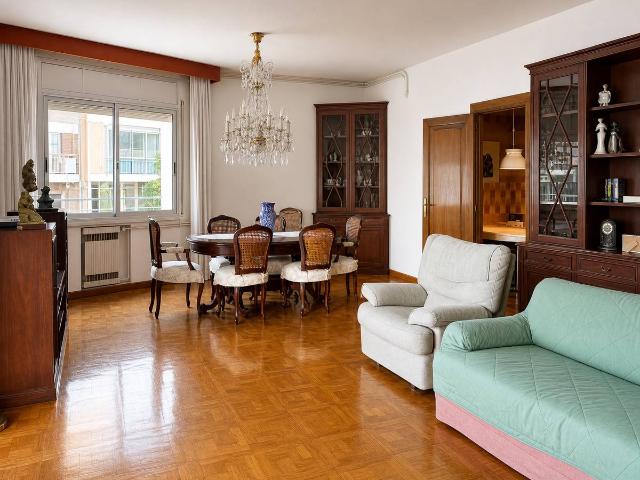 Piso en Venta en Barri de les Corts
