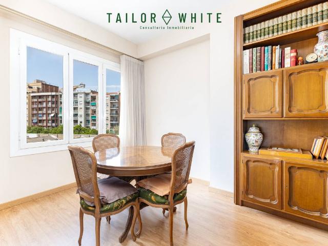 Piso en Venta en Barri de les Corts