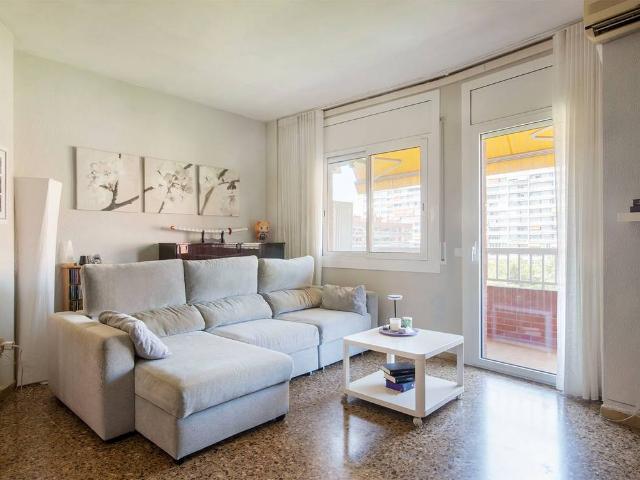 Piso en Venta en Barri de les Corts