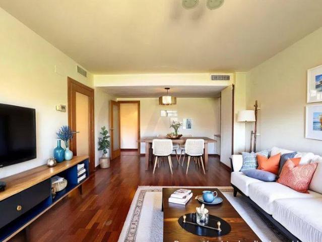 Piso en Venta en Barri del Centre