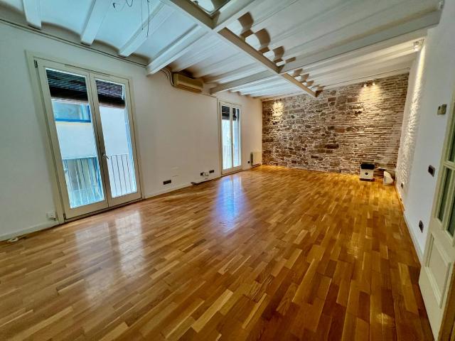 Piso en Venta en Barri Gòtic