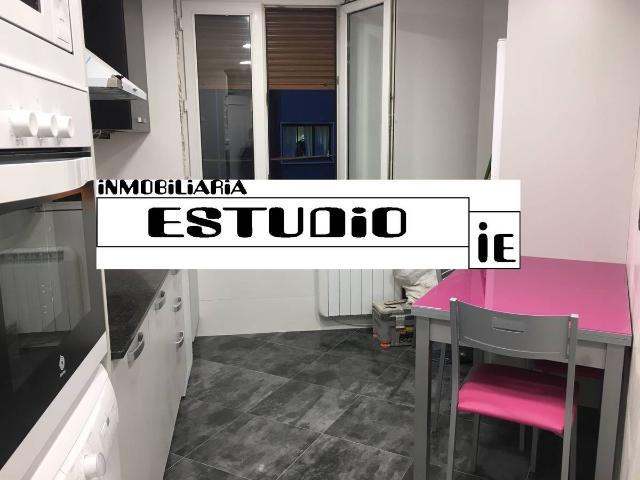 Piso en Venta en Barrio de Uribarri