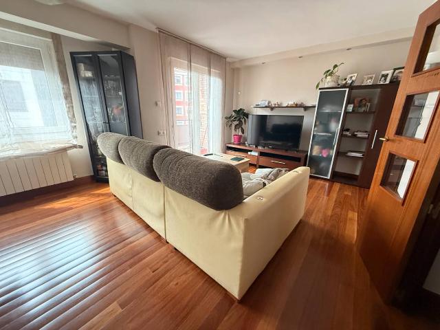 Piso en Venta en Barrio de Uribarri