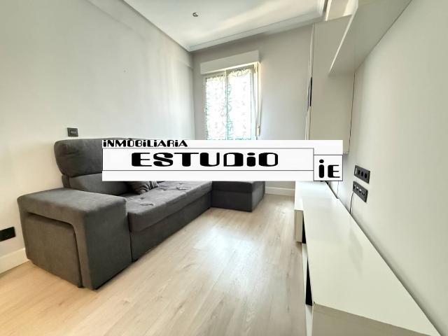 Piso en Venta en Barrio de Uribarri