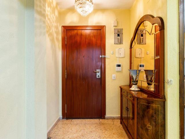 Piso en Venta en Barrio de Benicalap