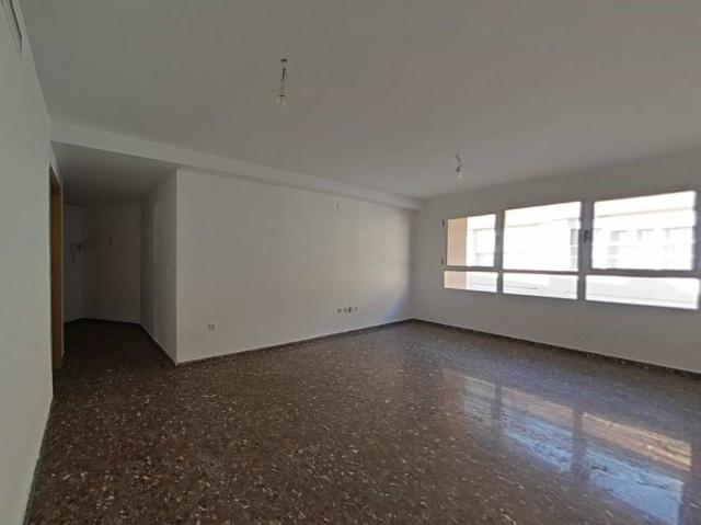 Piso en Venta en Barrio de Benicalap