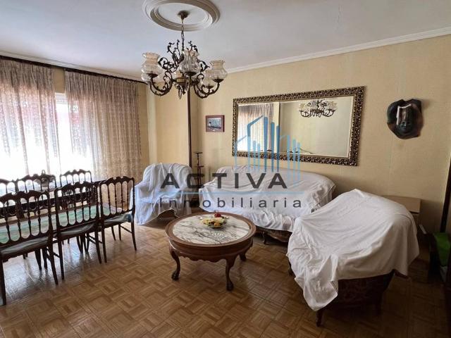 Piso en Venta en Barrio España